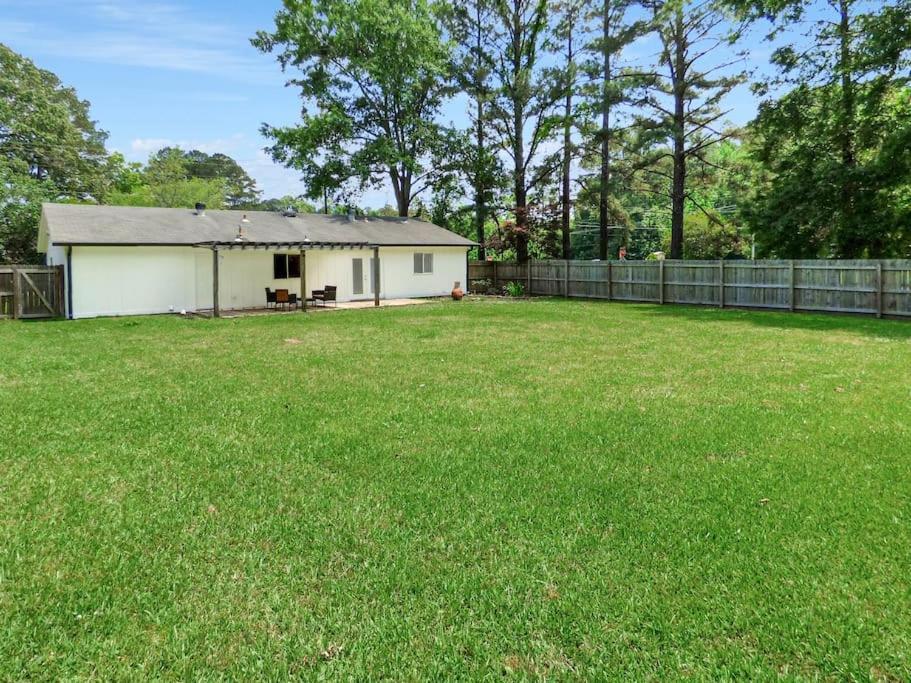 Turtle Creek 3/2 Close To Rez Brandon Exterior photo